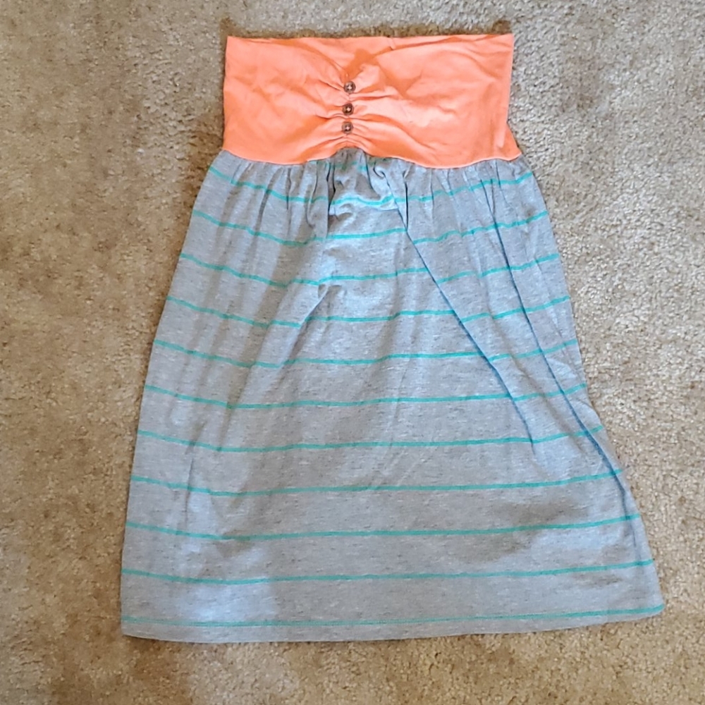 Button Drtail Dress